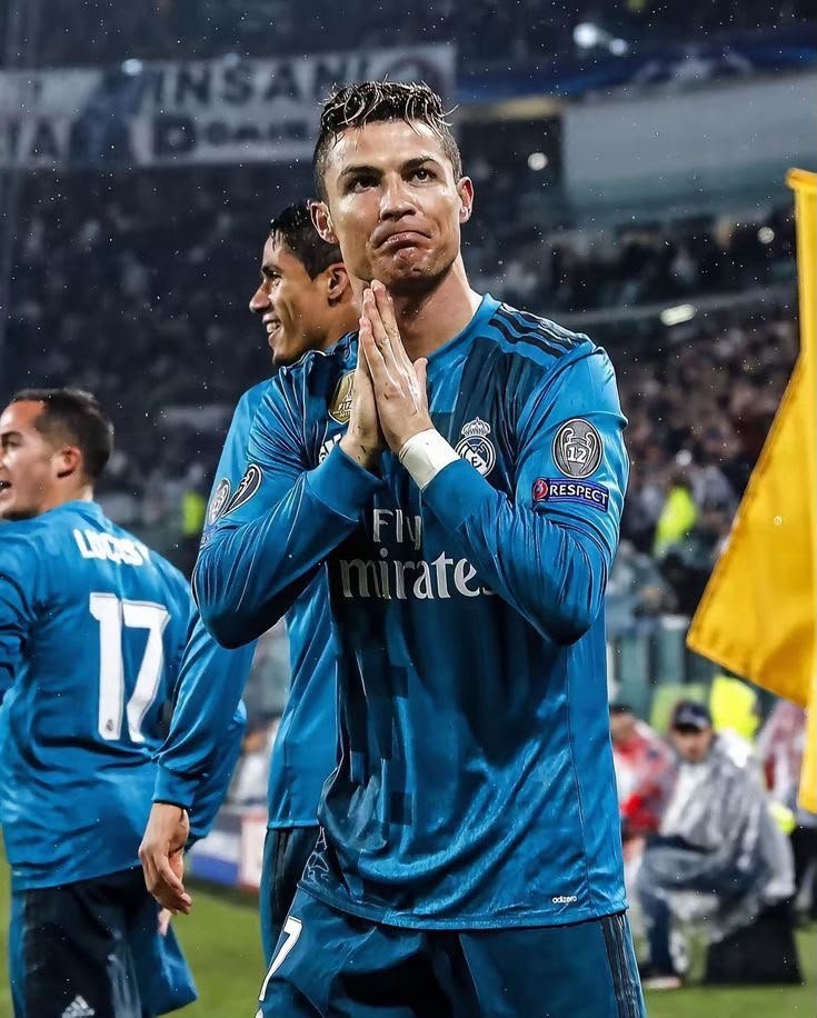قميص مدريد 2018 الاحتياطي